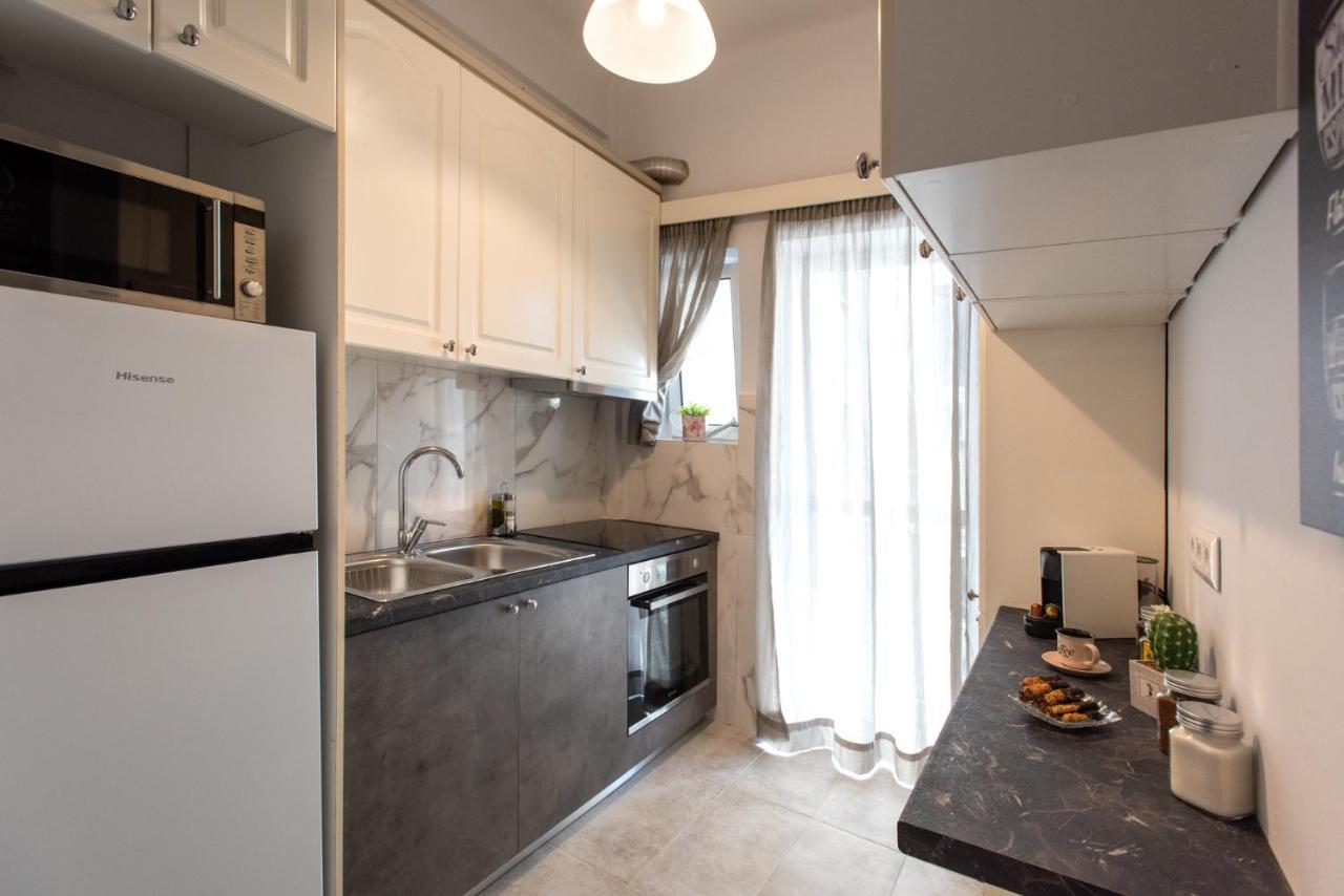 Blue Ark Wanderlust Apartment Athens Exterior photo